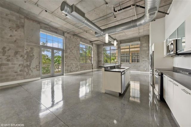 434 NW 1st Ave 302, Fort Lauderdale, FL 33301