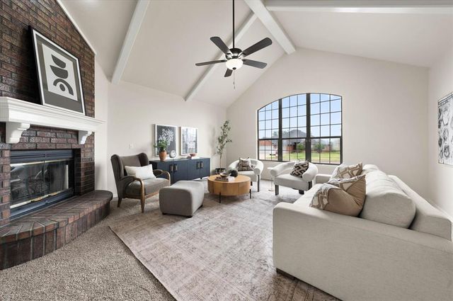 725 NE 20th Street, Moore, OK 73160