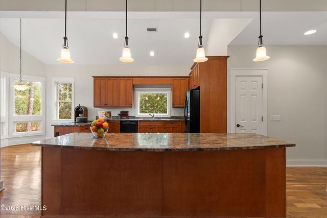 3620 Gleneagle Drive, Southport, NC 28461