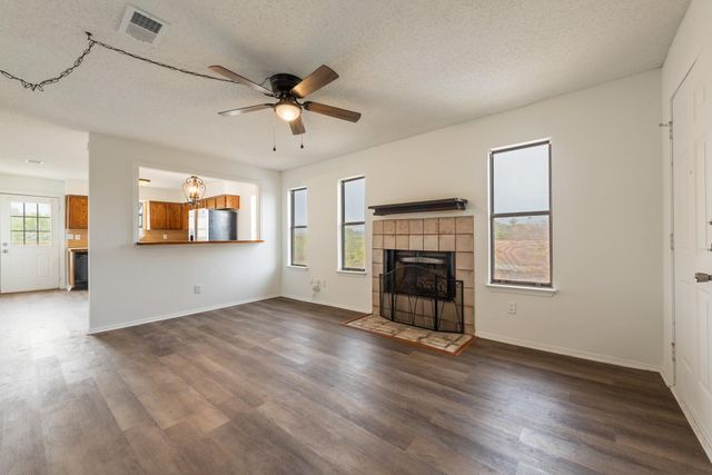 6910 Rifle BND B, Austin, TX 78736