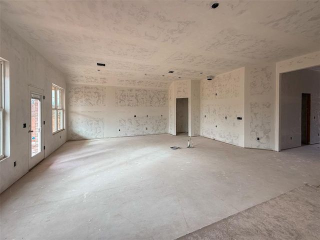 11708 SW 15th Terrace, Yukon, OK 73099