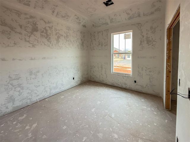 11708 SW 15th Terrace, Yukon, OK 73099