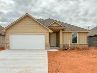 11708 SW 15th Terrace, Yukon, OK 73099