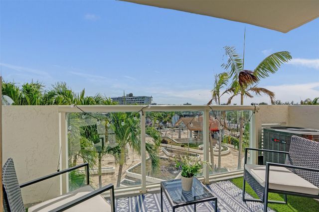 13499 Biscayne Blvd 610, North Miami, FL 33181