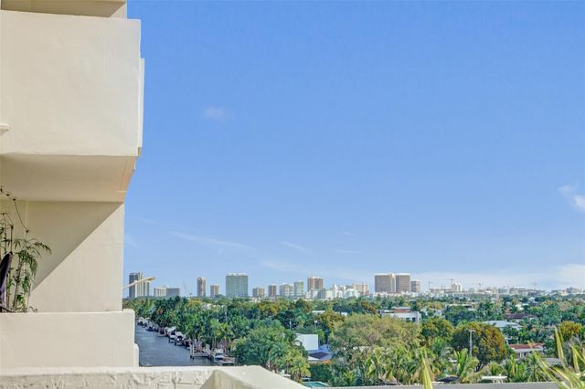 13499 Biscayne Blvd 610, North Miami, FL 33181