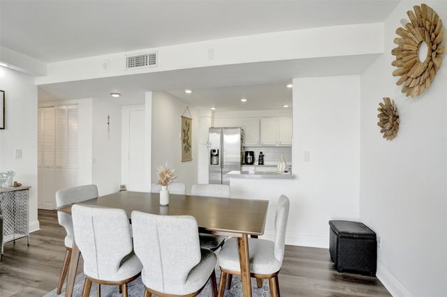 13499 Biscayne Blvd 610, North Miami, FL 33181