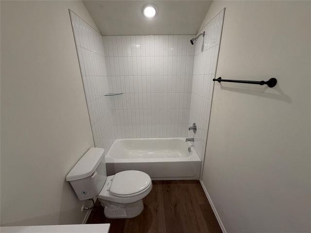 301 Aaran Way, Yukon, OK 73099