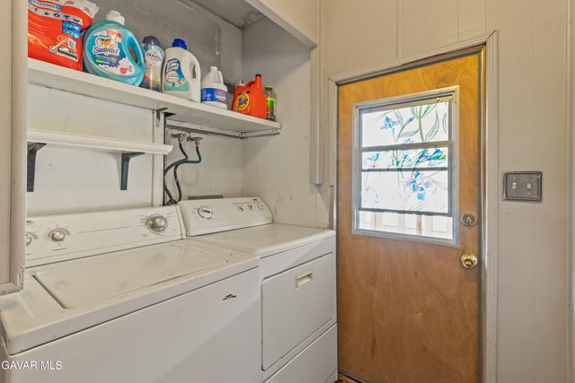 3300 15th St W 217, Rosamond, CA 93560