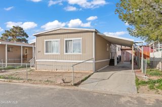 3300 15th St W 217, Rosamond, CA 93560