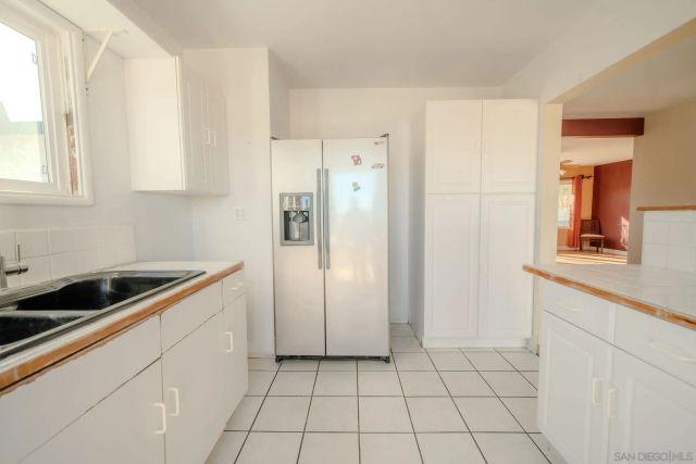 2361 Calle Tortuosa, San Diego, CA 92139