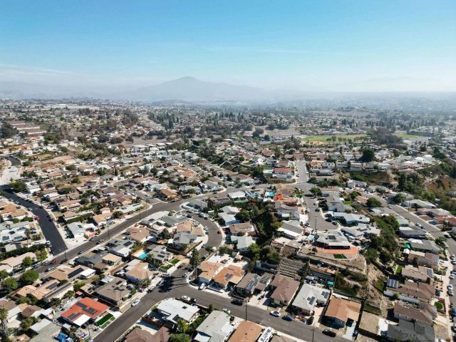 2361 Calle Tortuosa, San Diego, CA 92139