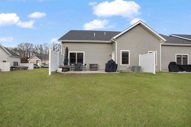 12 West Valley Circle, West Warwick, RI 02893