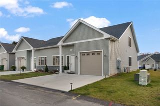 12 West Valley Circle, West Warwick, RI 02893