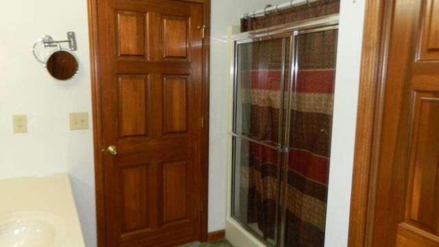 1902 Willow Lakes Drive 1902 Willow Lakes Drive, Springfield, OH 45502