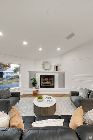 11324 S TRENT DR, South Jordan, UT 84095