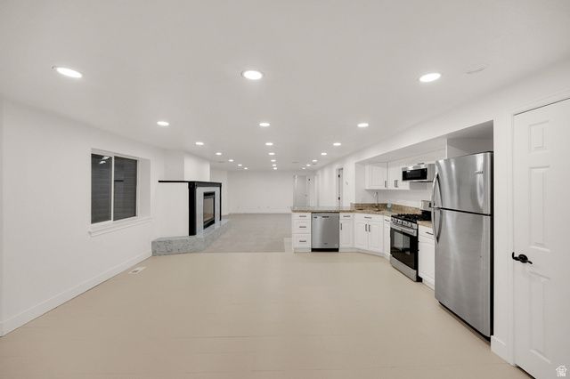 11324 S TRENT DR, South Jordan, UT 84095