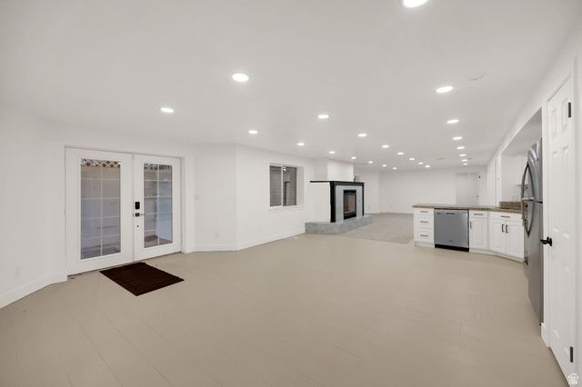 11324 S TRENT DR, South Jordan, UT 84095