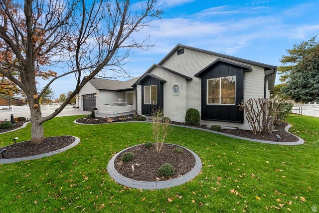 11324 S TRENT DR, South Jordan, UT 84095