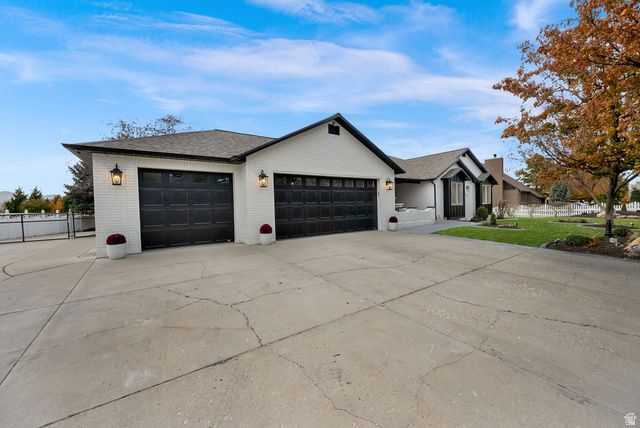 11324 S TRENT DR, South Jordan, UT 84095