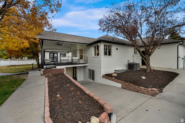 11324 S TRENT DR, South Jordan, UT 84095