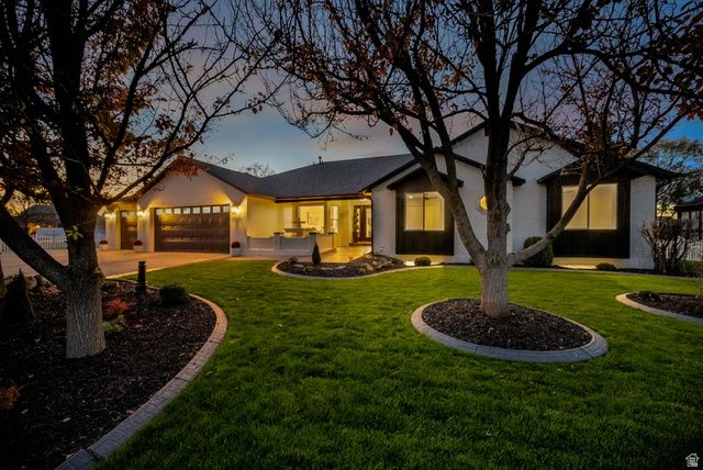 11324 S TRENT DR, South Jordan, UT 84095