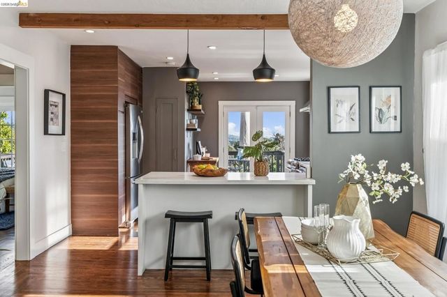 2832 2832 Monticello Ave, Oakland, CA 94619