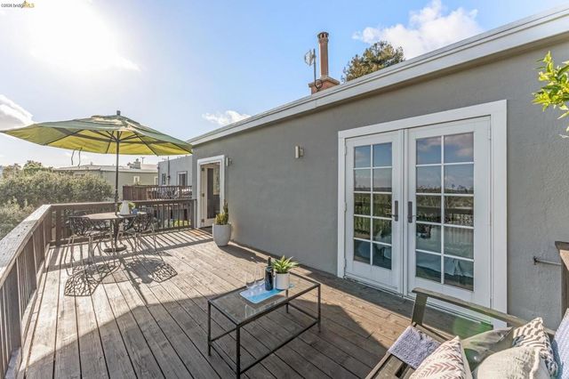 2832 2832 Monticello Ave, Oakland, CA 94619