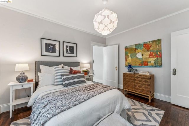 2832 2832 Monticello Ave, Oakland, CA 94619