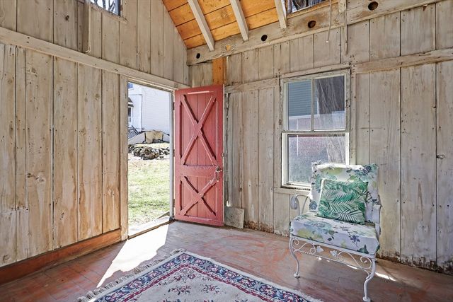 18 Salem Street, Haverhill, MA 01835