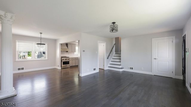 15 Cutler Pl, Clark Twp., NJ 07066