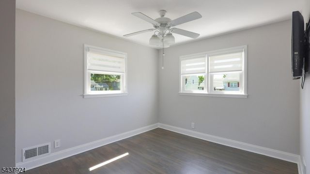 15 Cutler Pl, Clark Twp., NJ 07066