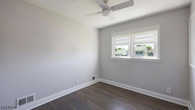 15 Cutler Pl, Clark Twp., NJ 07066
