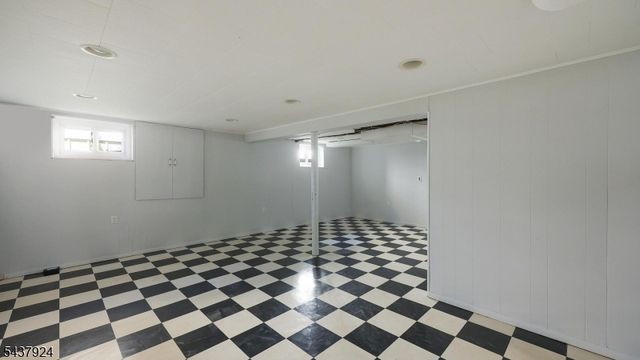 15 Cutler Pl, Clark Twp., NJ 07066