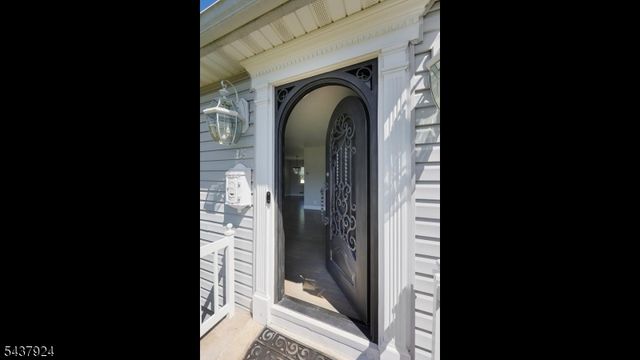 15 Cutler Pl, Clark Twp., NJ 07066