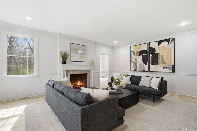 10 Samuel Dann Way, Pound Ridge, NY 10576