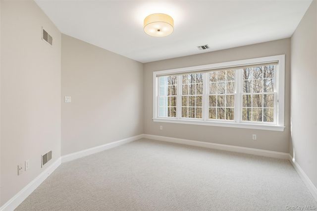 10 Samuel Dann Way, Pound Ridge, NY 10576