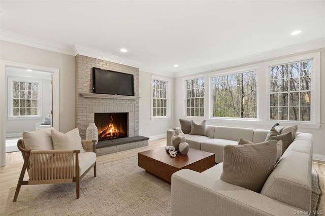 10 Samuel Dann Way, Pound Ridge, NY 10576