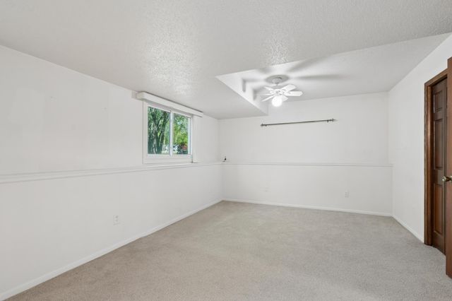 75 Pleasant Lane E, Excelsior, MN 55331