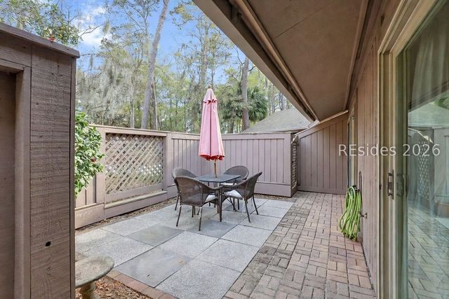 11 Stable Gate Rd, Hilton Head Island, SC 29926