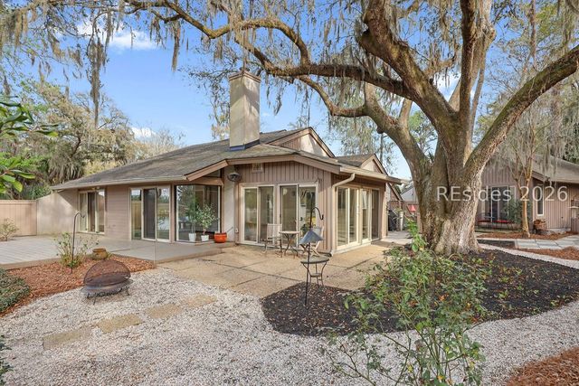 11 Stable Gate Rd, Hilton Head Island, SC 29926