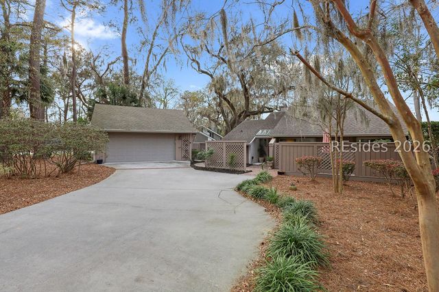 11 Stable Gate Rd, Hilton Head Island, SC 29926