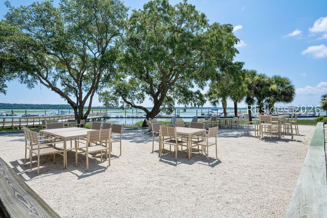 11 Stable Gate Rd, Hilton Head Island, SC 29926