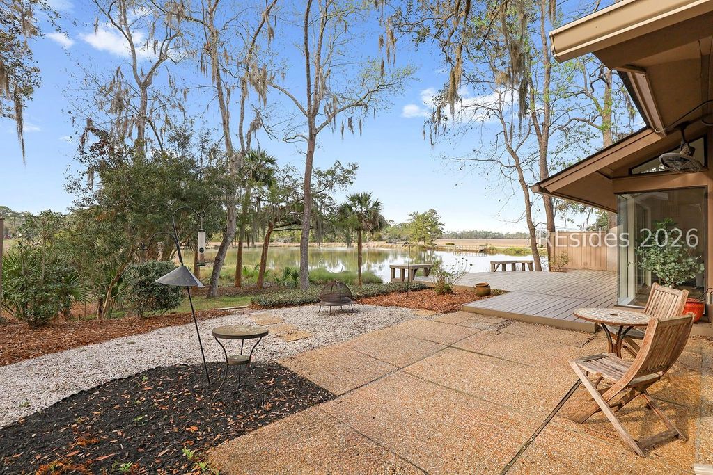 11 Stable Gate Rd, Hilton Head Island, SC 29926