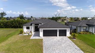 4329 NW 27th TER, Cape Coral, FL 33993