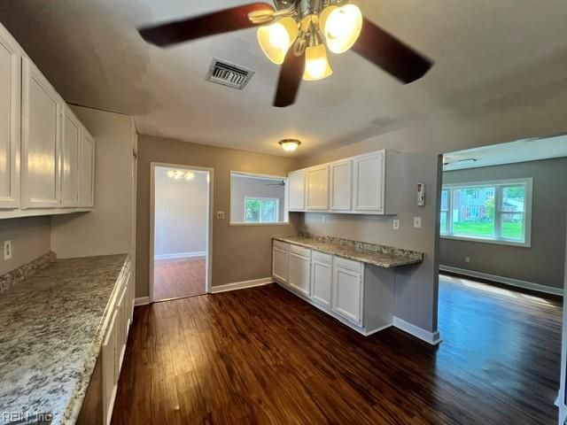 528 Minute Men RD, Virginia Beach, VA 23462