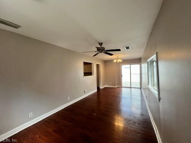 528 Minute Men RD, Virginia Beach, VA 23462