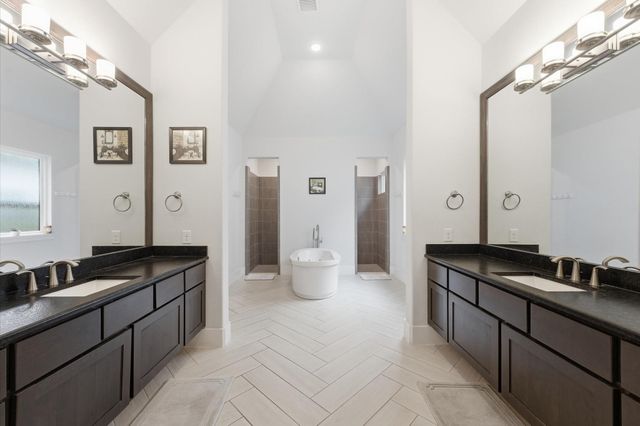 11 Laurel Wreath Trail, Sugar Land, TX 77498