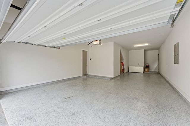 11 Laurel Wreath Trail, Sugar Land, TX 77498