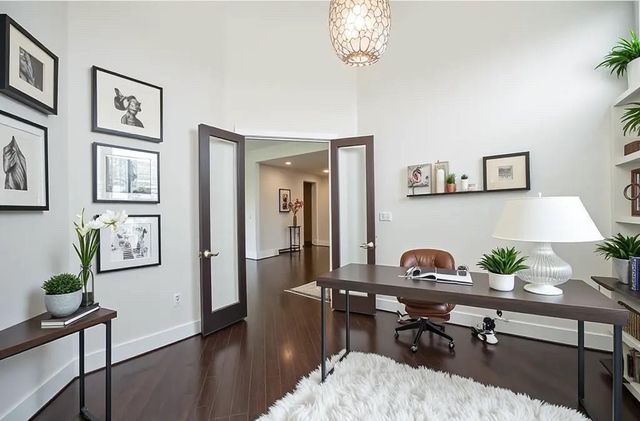 11 Laurel Wreath Trail, Sugar Land, TX 77498