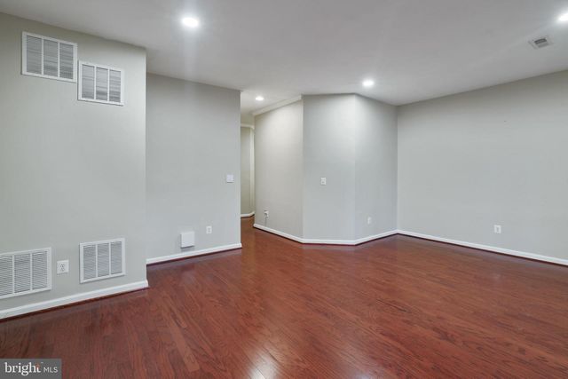 42473 PATRICK WAYNE SQ, Broadlands, VA 20148